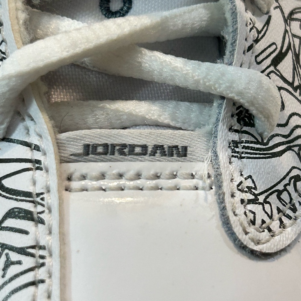 Toddler Nike Air Jordan Dub Zero Retro Shoes DV 1358-107 size 8 - Picture 3 of 16